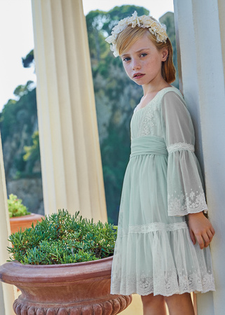 Abel&Lula 5036-055 Sukienka z haftowanym tiulem dziewczynki Crudo-anis