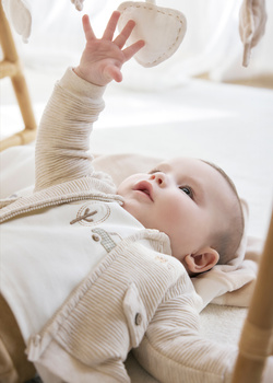 Mayoral Newborn 2622-0276Dres 3-częściowy dla noworodka Toffe vig