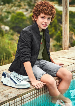 Mayoral Junior 6414-083 Kurtka przeciwwiatrowa dla chłopca Dwustronna czarna