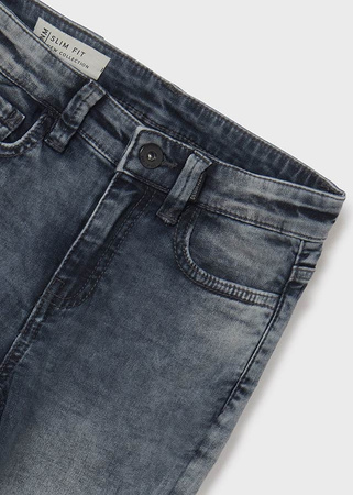 Mayoral Junior 7584-074 Długie spodnie jeansowe slim fit dla chłopca ECOFRIENDS kolor szary