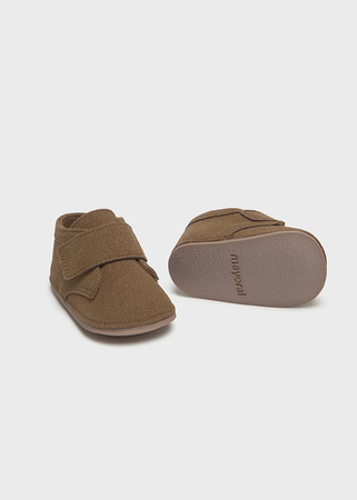 Mayoral Newborn 9784-024 Buty dla noworodka Camel