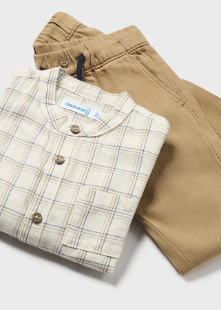 Mayoral Baby 2545-076 Komplet 2-częściowy z koszulą ze stójką dla chłopca Toffee