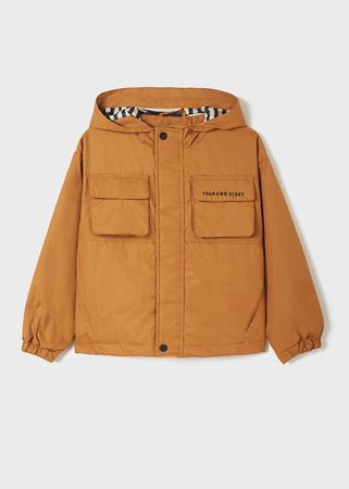 Mayoral Junior 6413-010 Kurtka przeciwwiatrowa z kieszeniami dla chłopca Brązowa