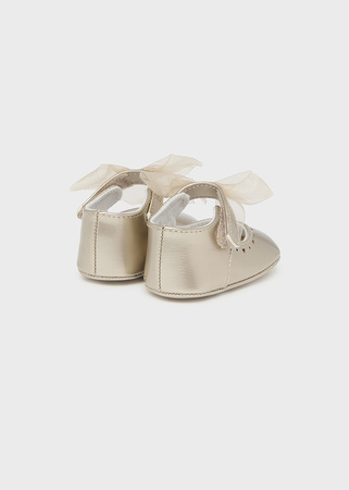 Mayoral Newborn 9687-034 Buty balerinki z kokardką dla noworodka Light gold